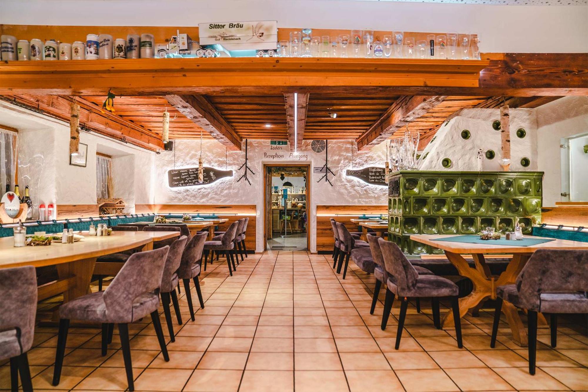 Bier Und Wohlfuehlhotel Gut Riedelsbach ノイライヒェナウ エクステリア 写真