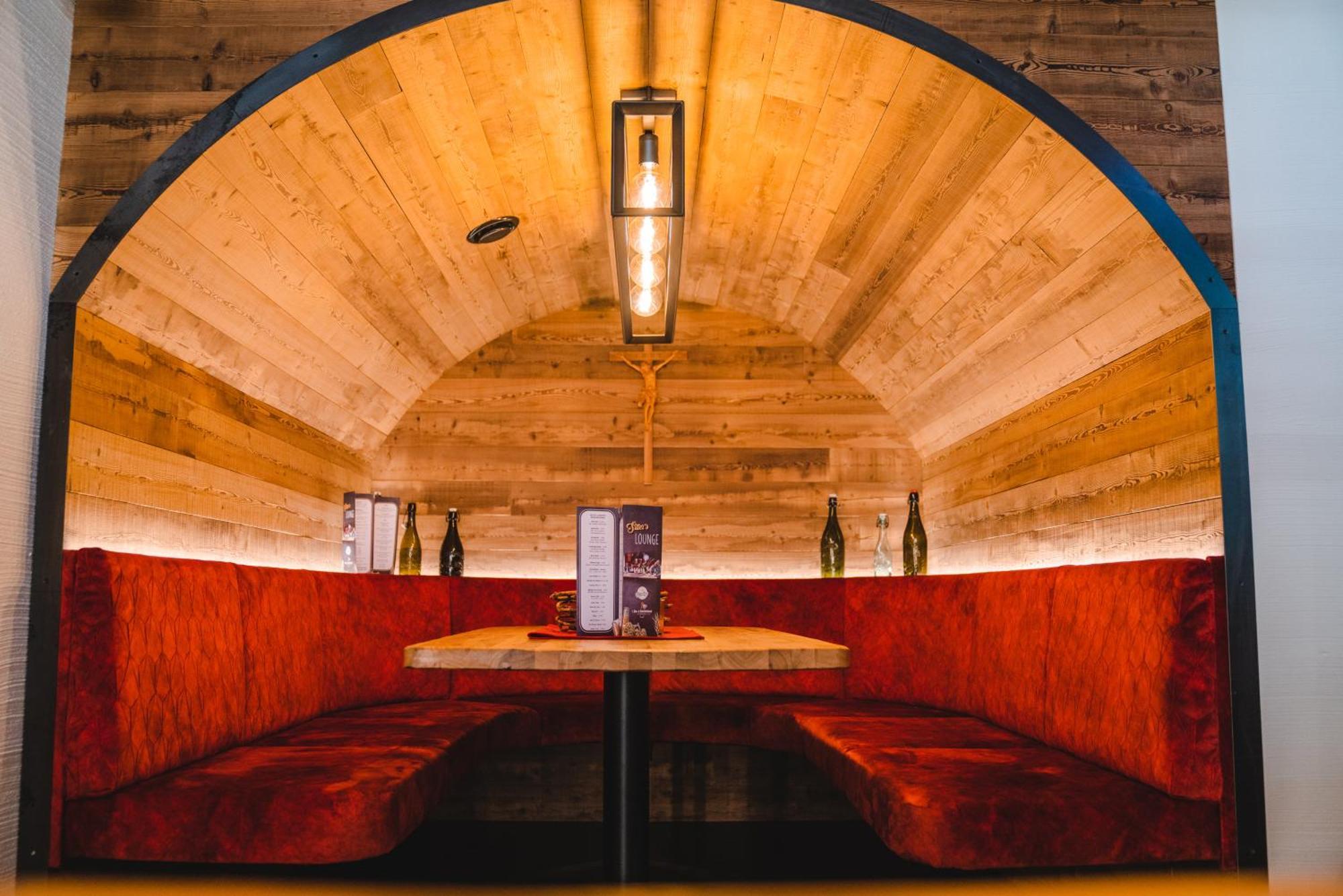 Bier Und Wohlfuehlhotel Gut Riedelsbach ノイライヒェナウ エクステリア 写真